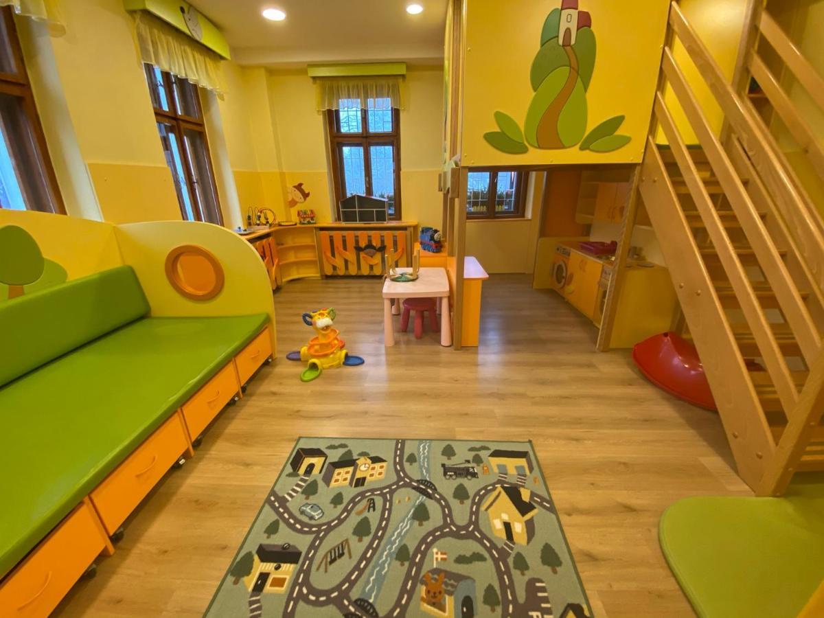 Hotel Peklo Pro Rodiny S Detmi 요세푸프 둘 외부 사진