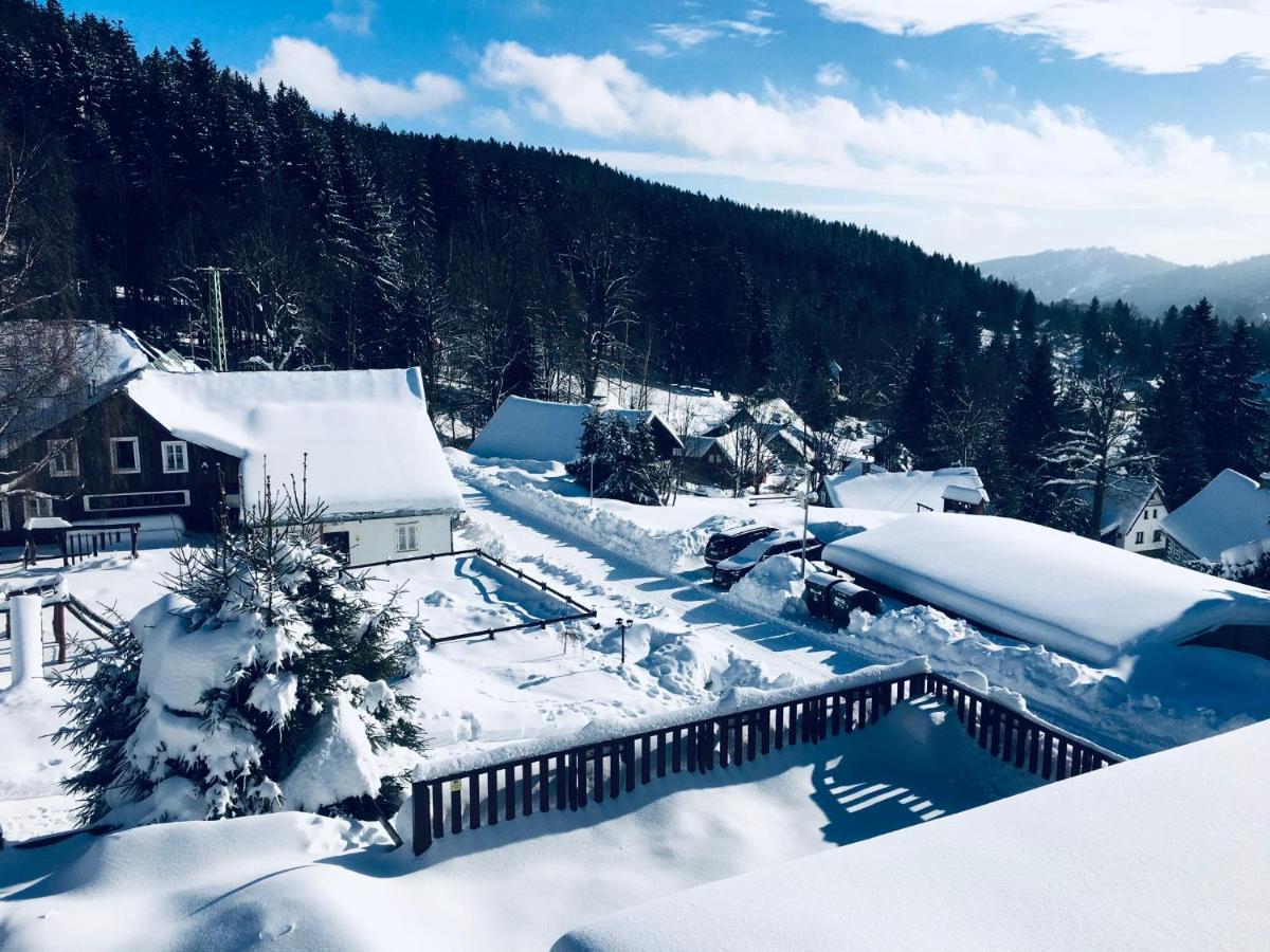 Hotel Peklo Pro Rodiny S Detmi 요세푸프 둘 외부 사진