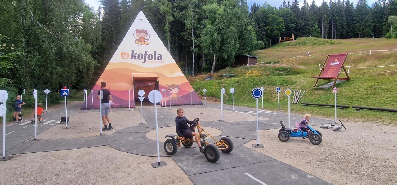 Hotel Peklo Pro Rodiny S Detmi 요세푸프 둘 외부 사진