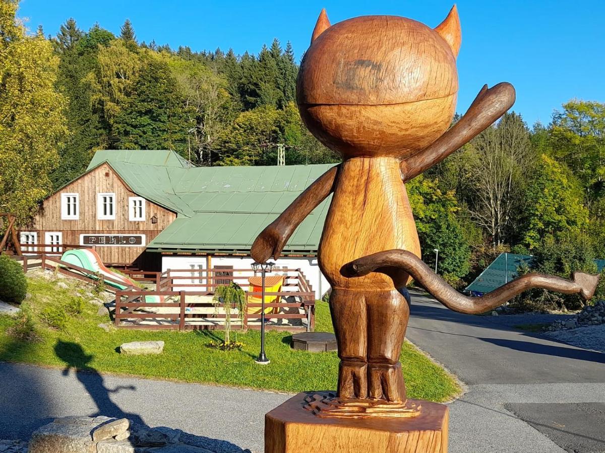 Hotel Peklo Pro Rodiny S Detmi 요세푸프 둘 외부 사진